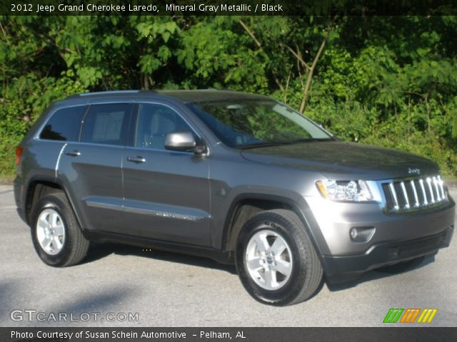 2012 Jeep Grand Cherokee Laredo in Mineral Gray Metallic