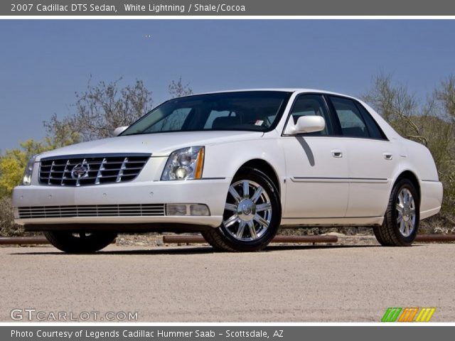 2007 Cadillac DTS Sedan in White Lightning