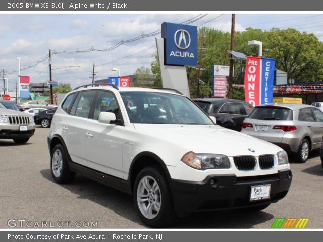 2005 BMW X3 3.0i in Alpine White