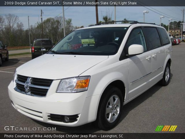 2009 Dodge Grand Caravan SXT in Stone White