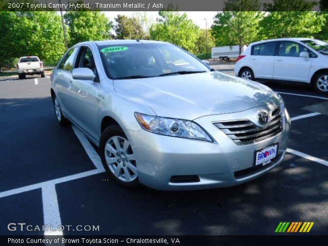 2007 Toyota Camry Hybrid in Titanium Metallic