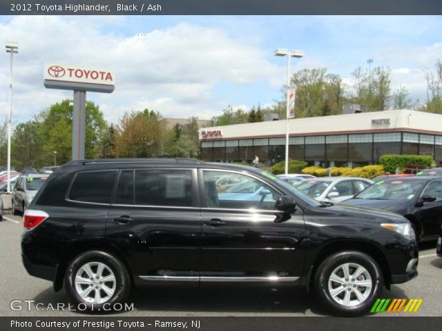 2012 Toyota Highlander  in Black