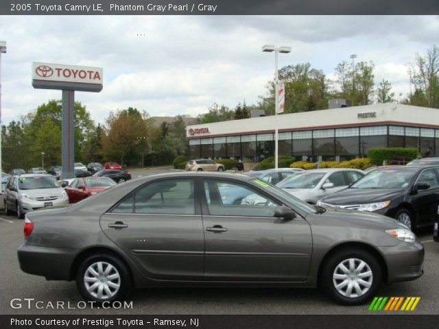 2005 Toyota Camry LE in Phantom Gray Pearl