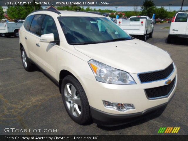 2012 Chevrolet Traverse LT in White Diamond Tricoat