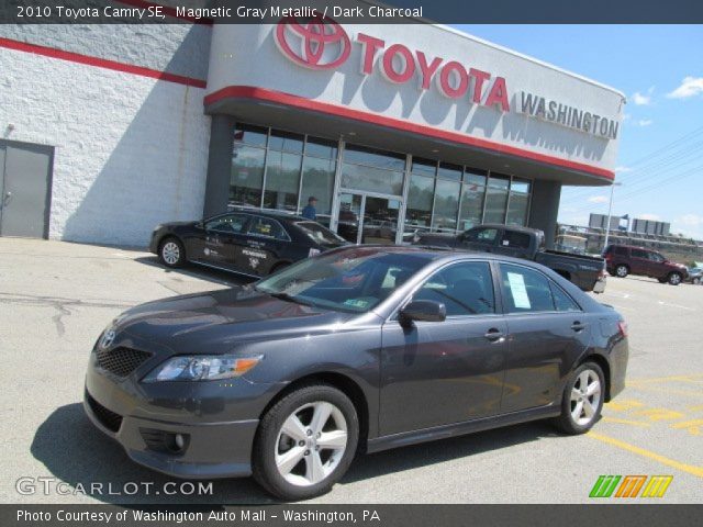 2010 Toyota Camry SE in Magnetic Gray Metallic
