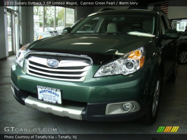 2010 Subaru Outback 3.6R Limited Wagon in Cypress Green Pearl