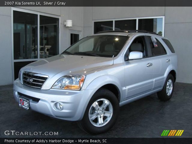 2007 Kia Sorento LX in Silver