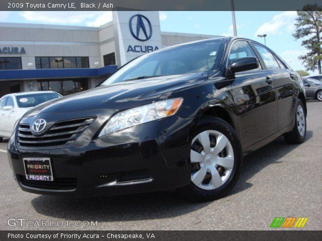 2009 Toyota Camry LE in Black