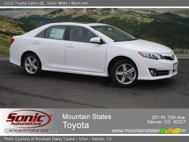 2012 Toyota Camry SE in Super White