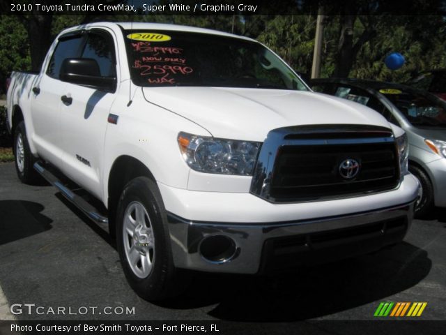 2010 Toyota Tundra CrewMax in Super White