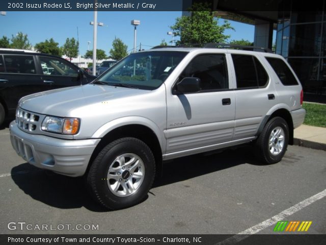 2002 Isuzu Rodeo LS in Bright Silver Metallic
