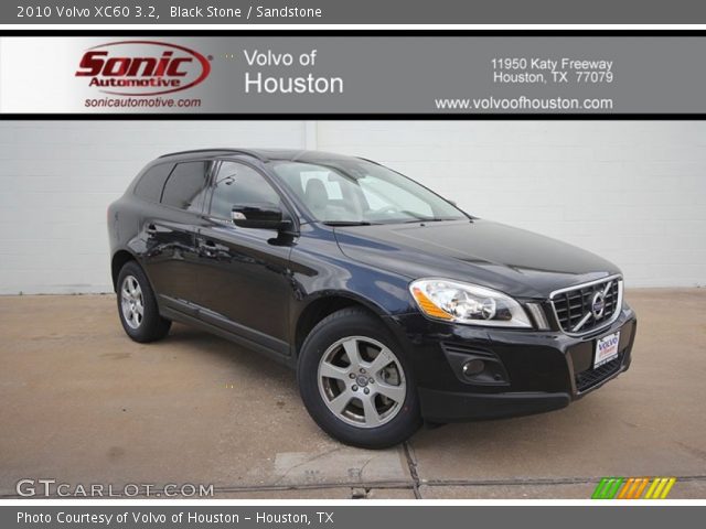2010 Volvo XC60 3.2 in Black Stone