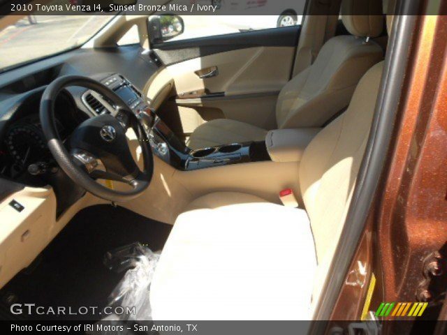 2010 Toyota Venza I4 in Sunset Bronze Mica