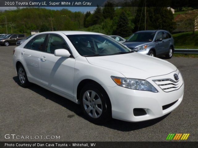 2010 Toyota Camry LE in Super White