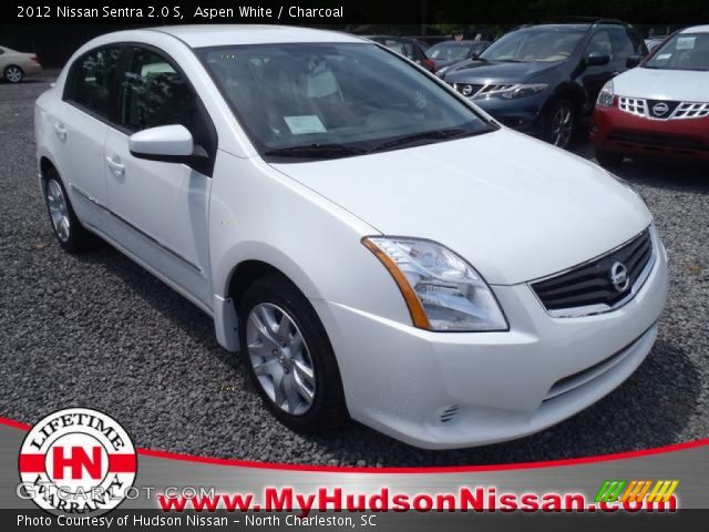 2012 Nissan Sentra 2.0 S in Aspen White