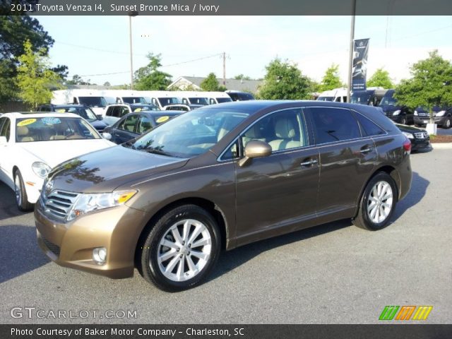 2011 Toyota Venza I4 in Sunset Bronze Mica