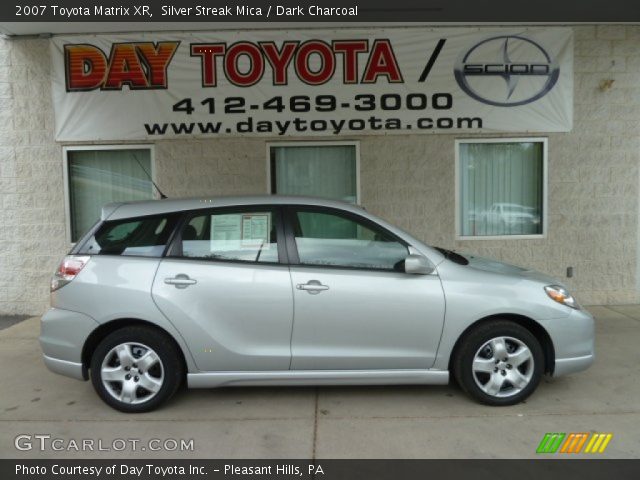 2007 Toyota Matrix XR in Silver Streak Mica