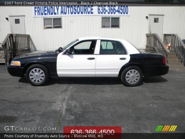 2007 Ford Crown Victoria Police Interceptor in Black