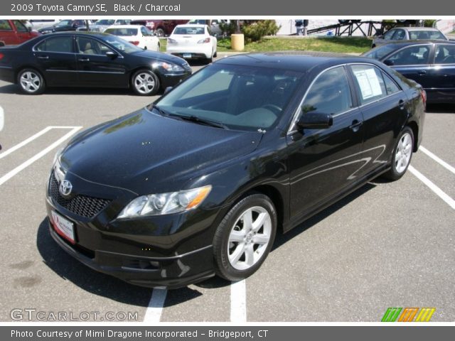 2009 Toyota Camry SE in Black