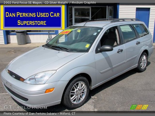 2002 Ford Focus SE Wagon in CD Silver Metallic