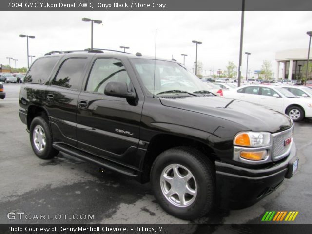 2004 GMC Yukon Denali AWD in Onyx Black