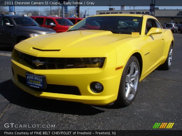 2011 Chevrolet Camaro SS Coupe in Rally Yellow