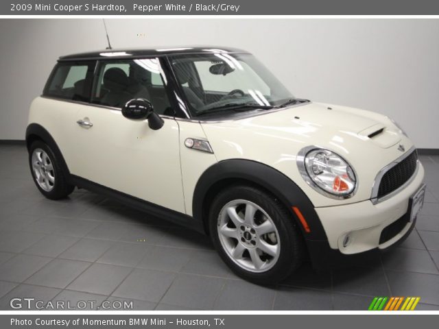 2009 Mini Cooper S Hardtop in Pepper White