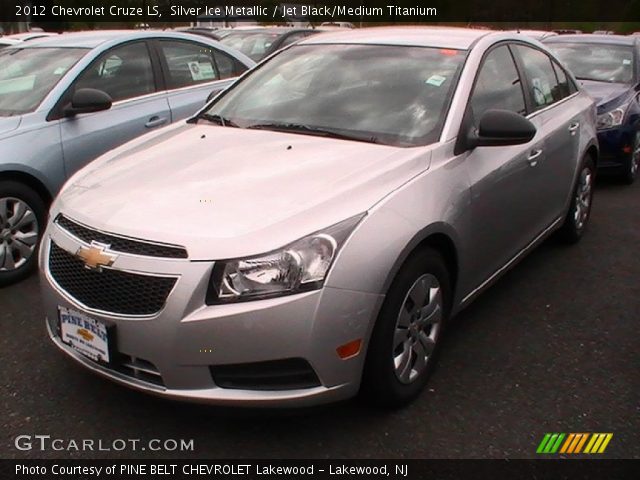 2012 Chevrolet Cruze LS in Silver Ice Metallic