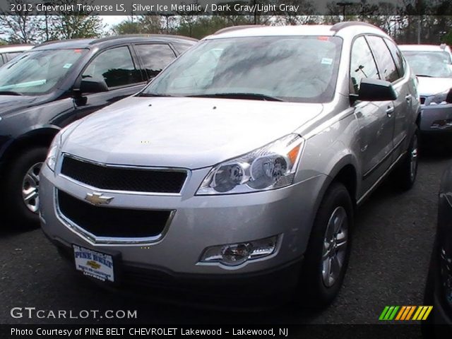 2012 Chevrolet Traverse LS in Silver Ice Metallic