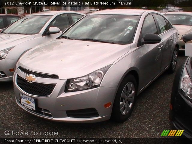 2012 Chevrolet Cruze LS in Silver Ice Metallic