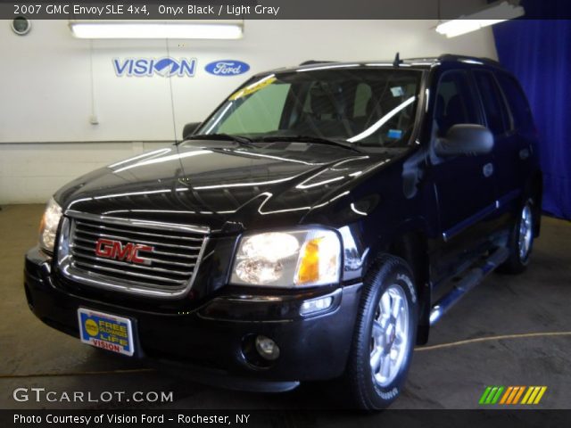 2007 GMC Envoy SLE 4x4 in Onyx Black