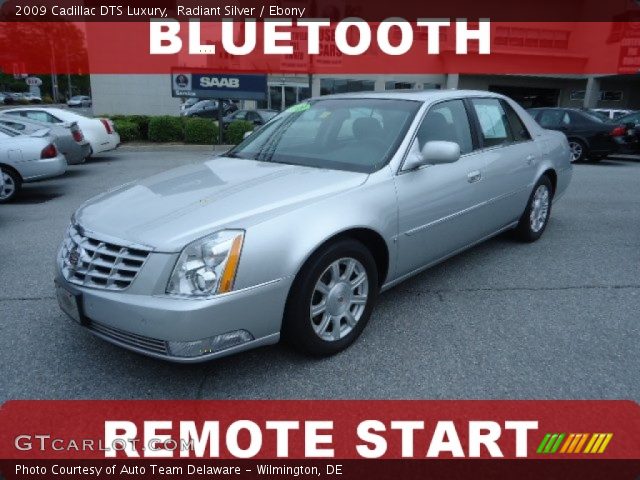2009 Cadillac DTS Luxury in Radiant Silver