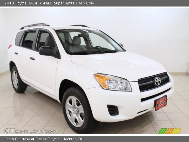 2010 Toyota RAV4 I4 4WD in Super White