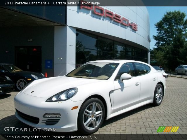 2011 Porsche Panamera 4 in Carrara White