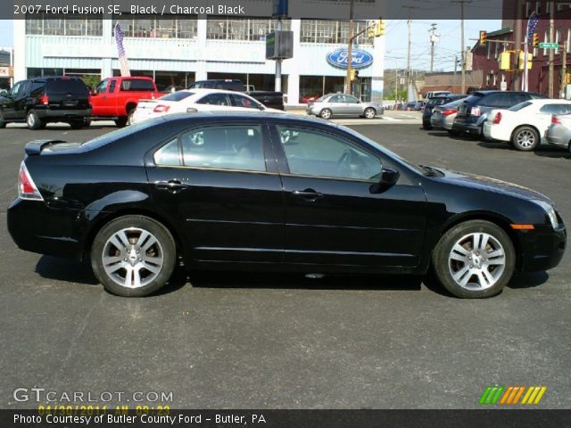 2007 Ford Fusion SE in Black