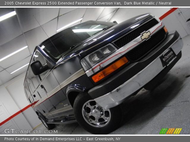 2005 Chevrolet Express 2500 Extended Passenger Conversion Van in Dark Blue Metallic