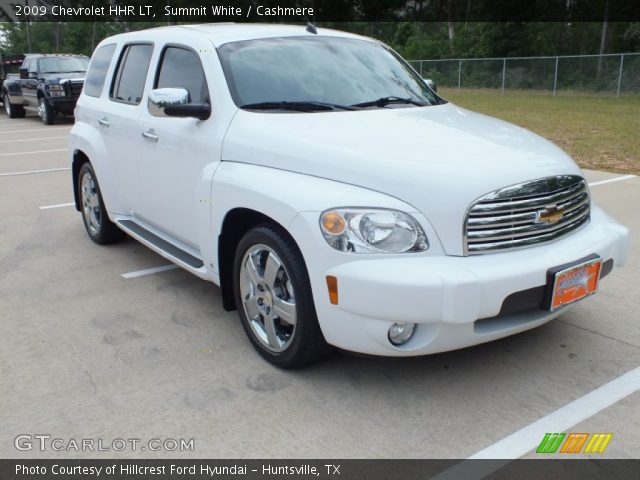 2009 Chevrolet HHR LT in Summit White