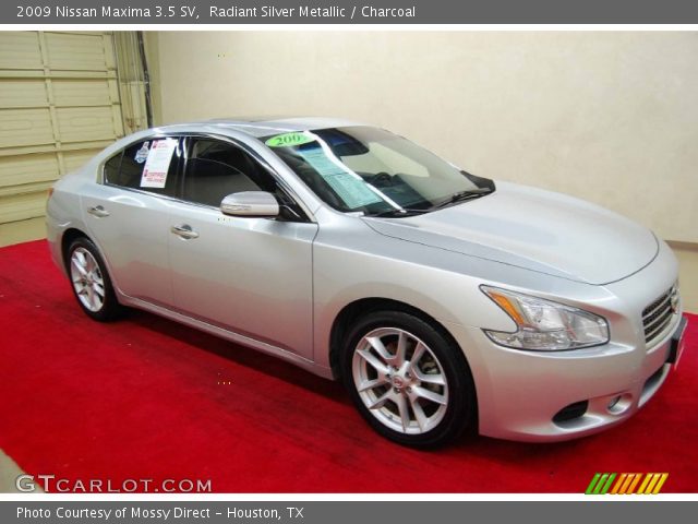 2009 Nissan Maxima 3.5 SV in Radiant Silver Metallic