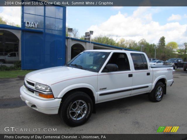 2004 Chevrolet S10 LS Crew Cab 4x4 in Summit White