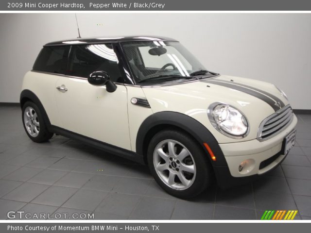 2009 Mini Cooper Hardtop in Pepper White