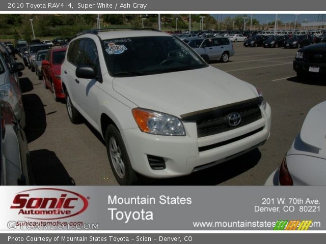 2010 Toyota RAV4 I4 in Super White