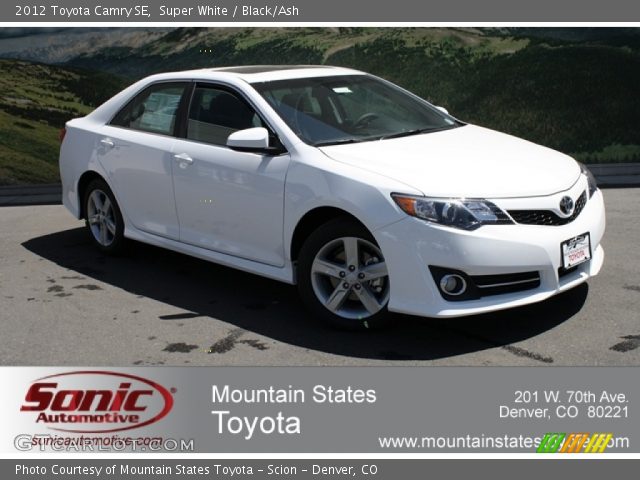 2012 Toyota Camry SE in Super White