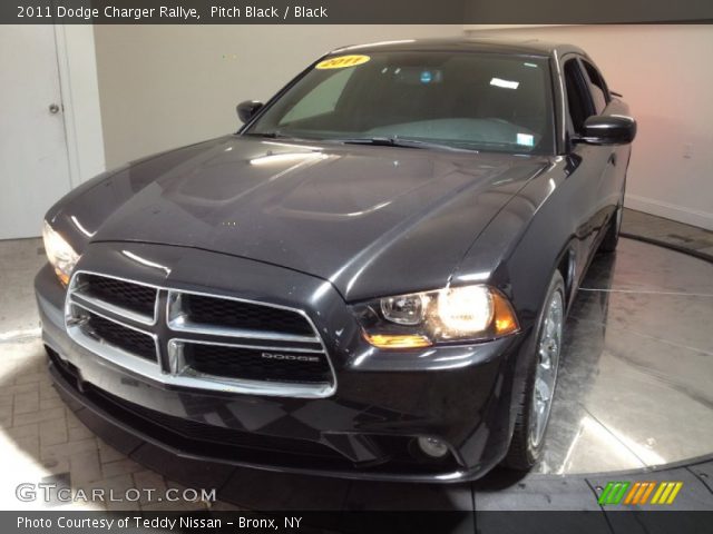 2011 Dodge Charger Rallye in Pitch Black