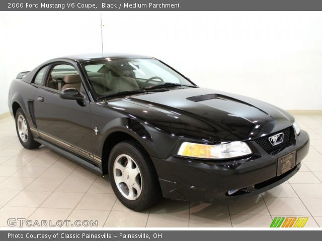 2000 Ford Mustang V6 Coupe in Black