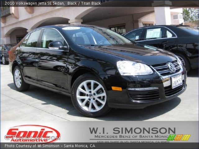 2010 Volkswagen Jetta SE Sedan in Black