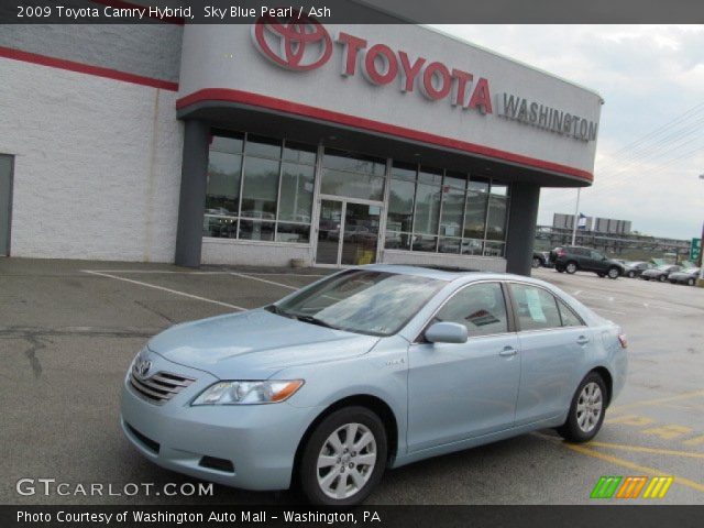 2009 Toyota Camry Hybrid in Sky Blue Pearl