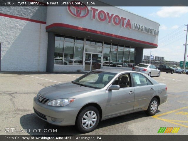 2006 Toyota Camry LE in Mineral Green Opal