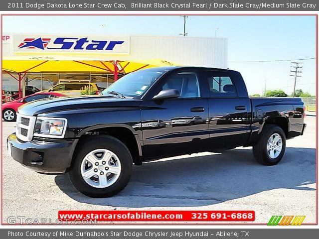 2011 Dodge Dakota Lone Star Crew Cab in Brilliant Black Crystal Pearl