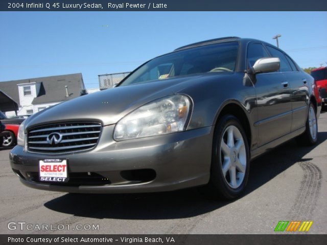 2004 Infiniti Q 45 Luxury Sedan in Royal Pewter