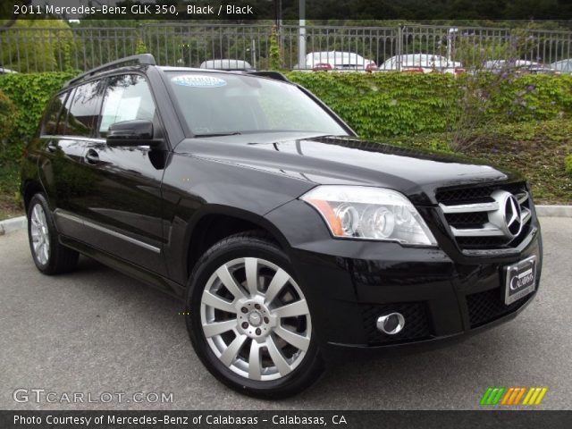 2011 Mercedes-Benz GLK 350 in Black
